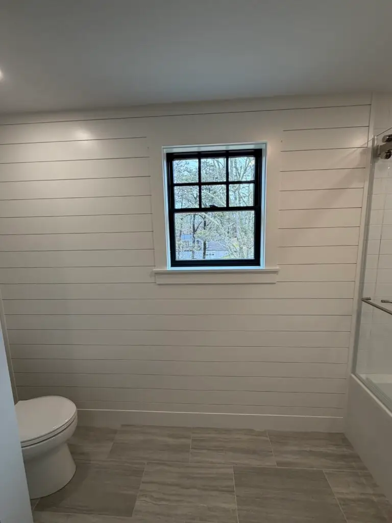 Trim and finish painting service for residential interiors, highlighting precise craftsmanship and clean, detailed work. The process includes careful surface preparation, sanding, caulking, priming, and smooth paint application on baseboards, crown molding, window and door trims, frames, and detailed finishes. Crisp, sharp lines and a refined look that elevate the overall design, add contrast, and enhance the value of your space. Professional trim painting, finish painting, detailed interior painting, residential painting services, home improvement, baseboard painting, crown molding painting, door and window trim painting, high-end finishes, clean and professional results, premium materials, licensed painters, Massachusetts painting company, Cape Cod finish painting, flawless results.